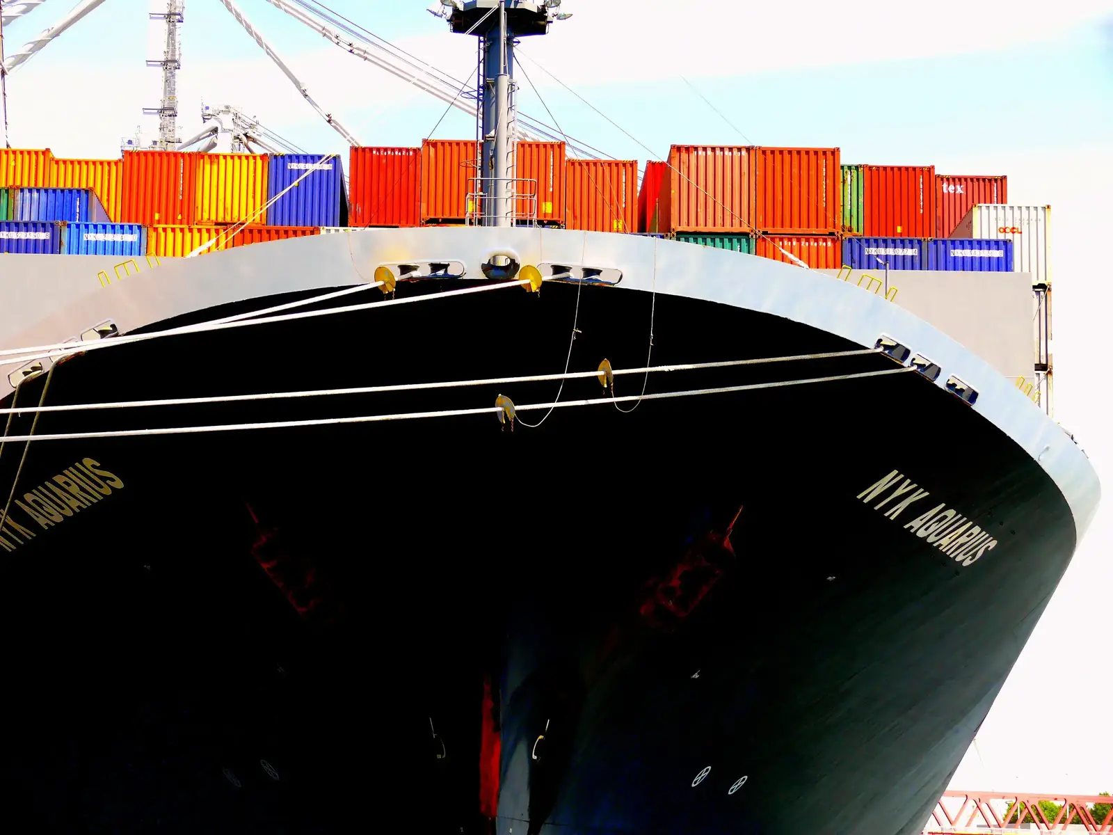 Navire porte-containers - transport maritime international France Allemagne