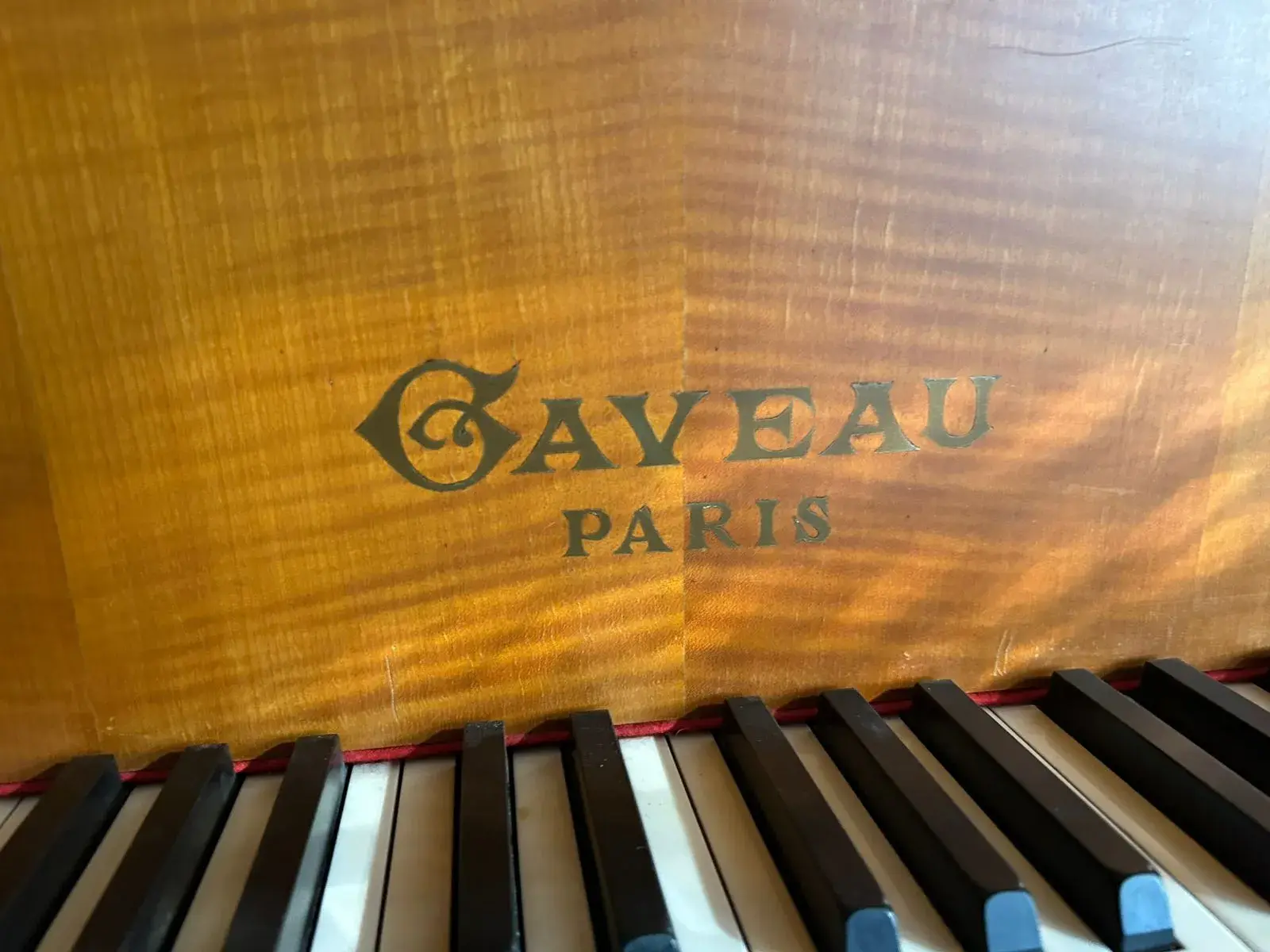 Transport sécurisé de piano par déménageurs spécialisés DSM France